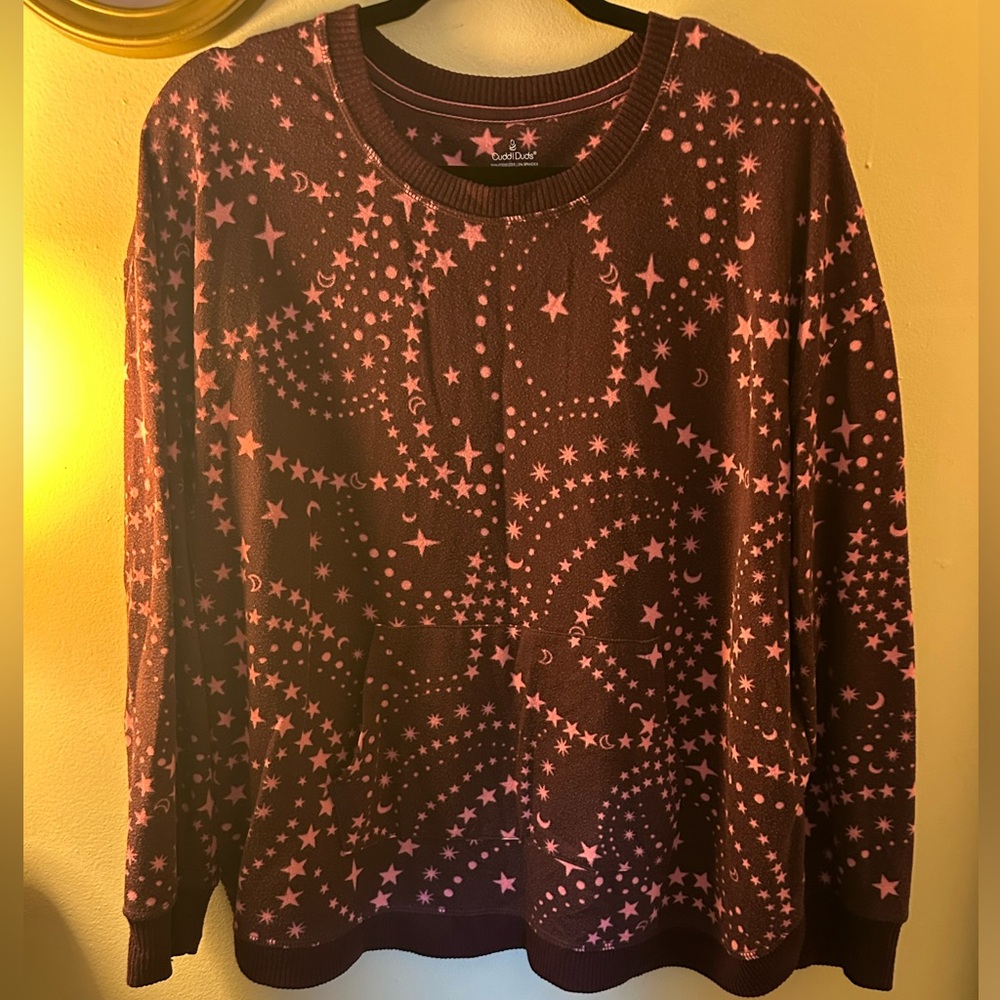 Cuddl Duds Brown Crewneck Sweater with Pink Star & Moon Pattern